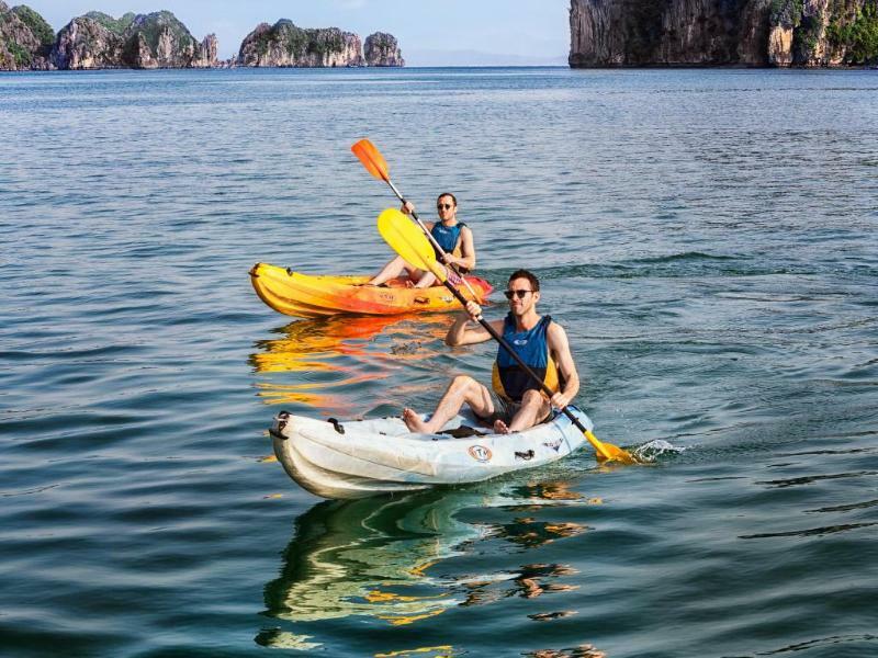 Отель Emeraude Classic Cruises Халонг Экстерьер фото